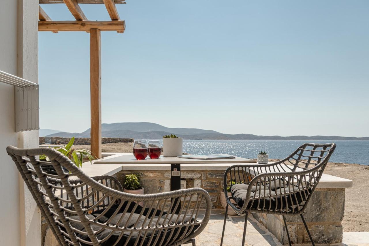 Schoinoussa Porto Dema Luxury Suites מראה חיצוני תמונה