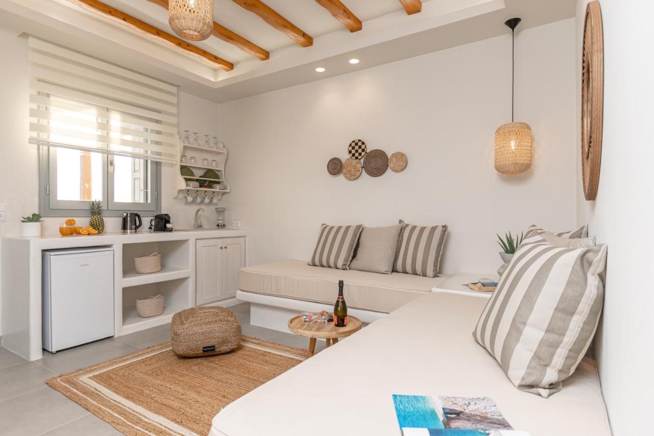Schoinoussa Porto Dema Luxury Suites מראה חיצוני תמונה