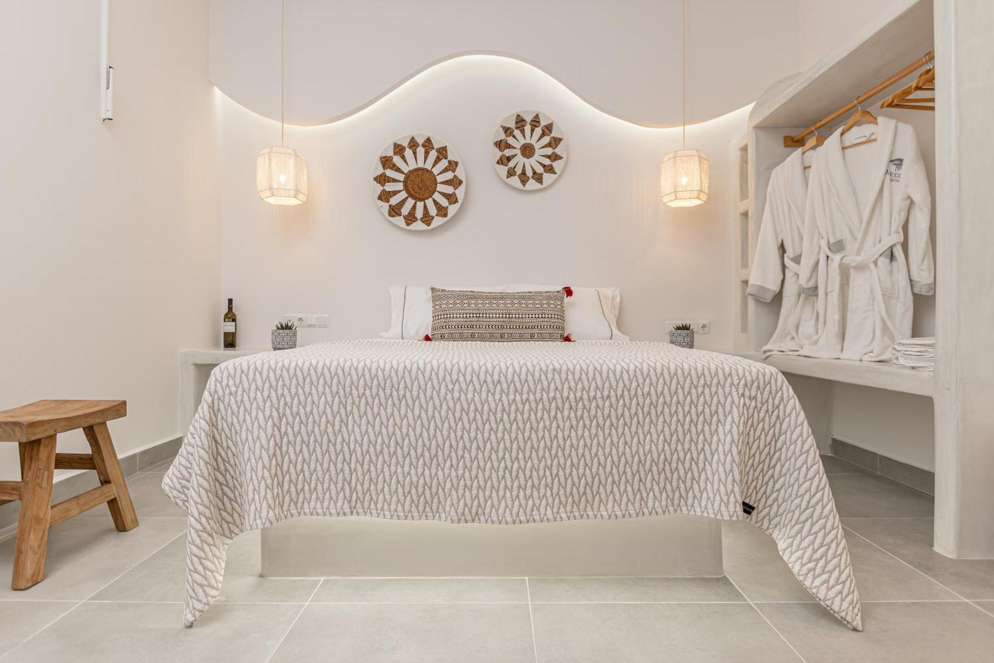 Schoinoussa Porto Dema Luxury Suites מראה חיצוני תמונה