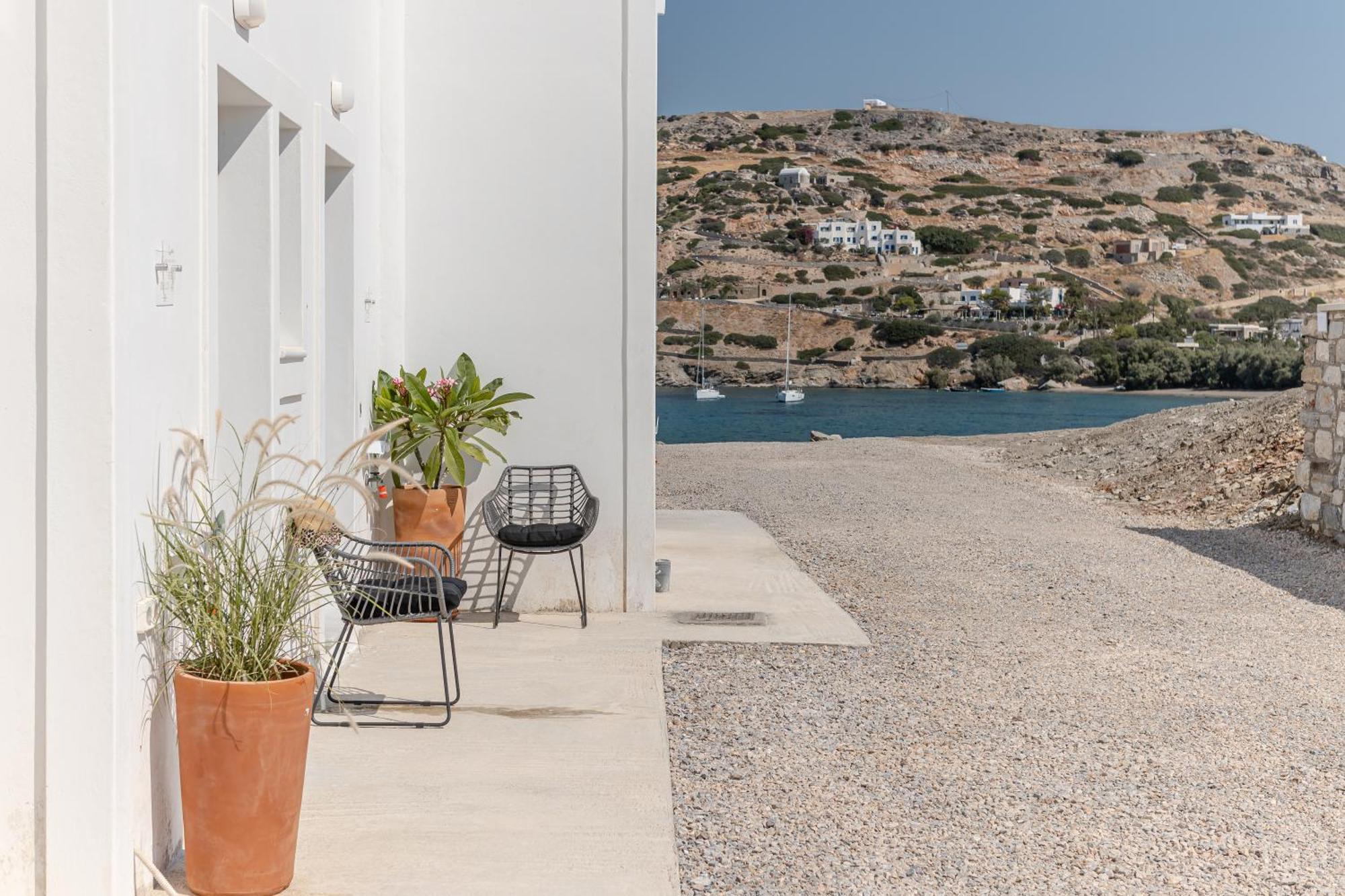 Schoinoussa Porto Dema Luxury Suites מראה חיצוני תמונה