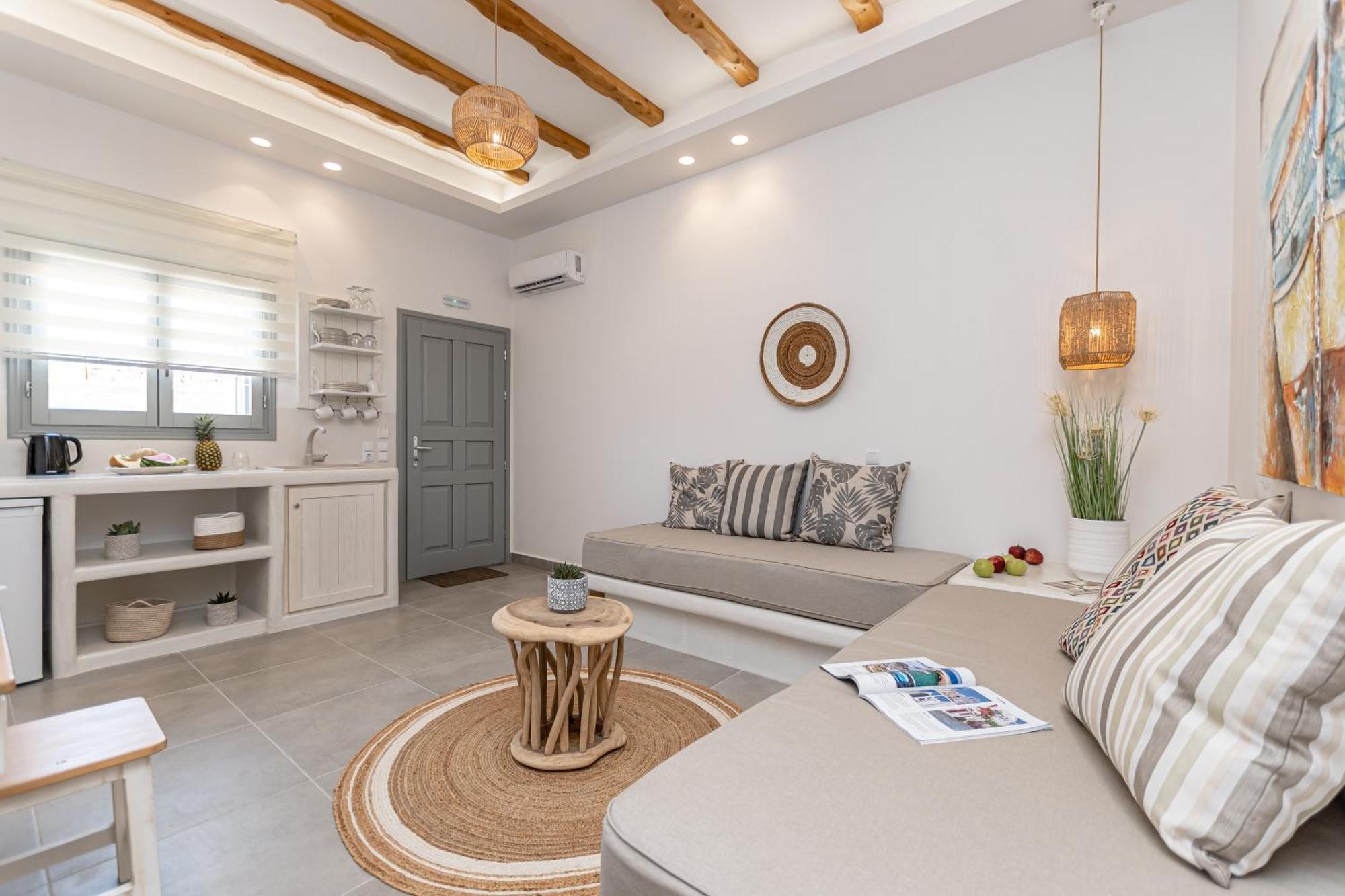 Schoinoussa Porto Dema Luxury Suites מראה חיצוני תמונה