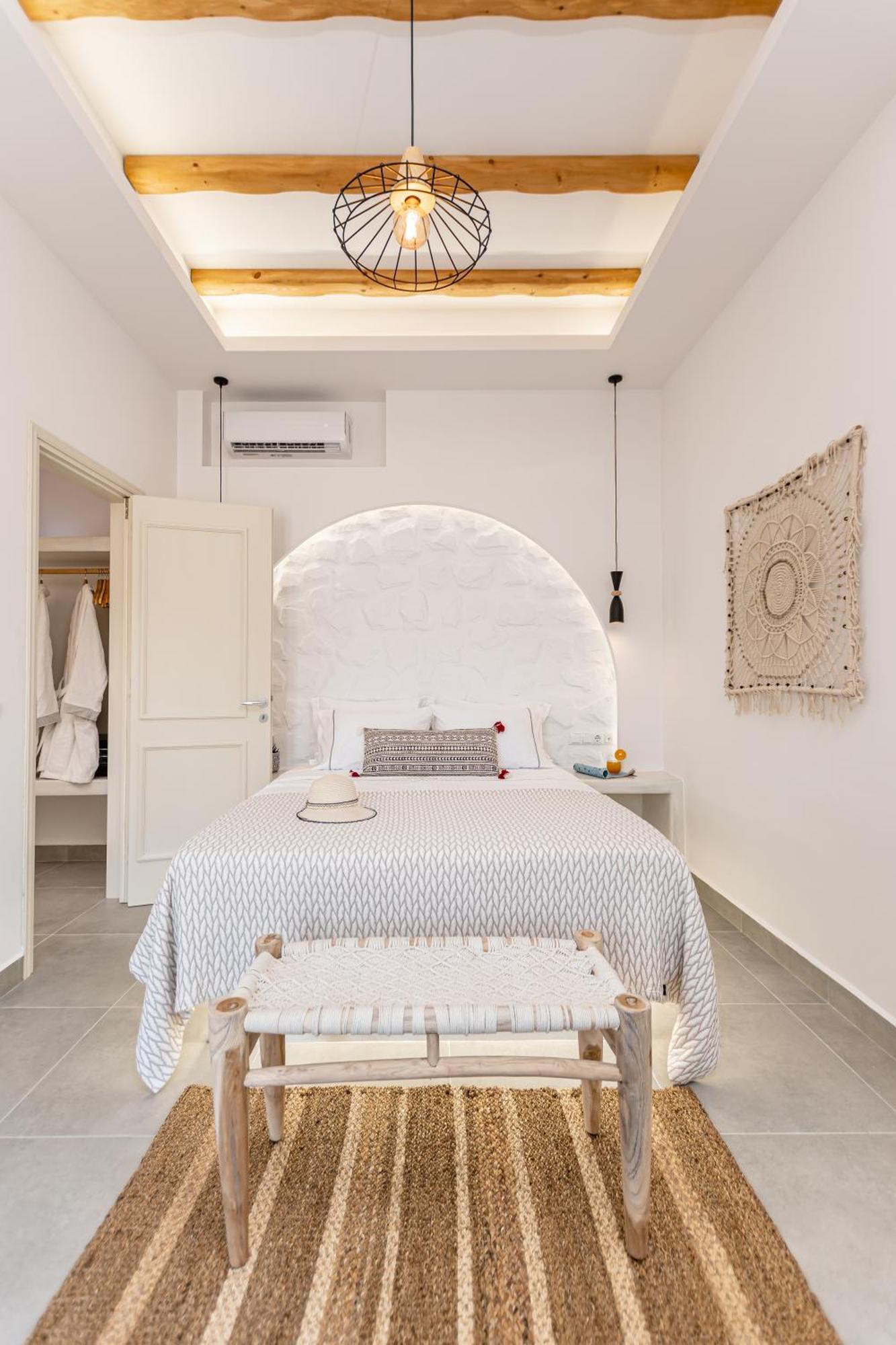 Schoinoussa Porto Dema Luxury Suites מראה חיצוני תמונה