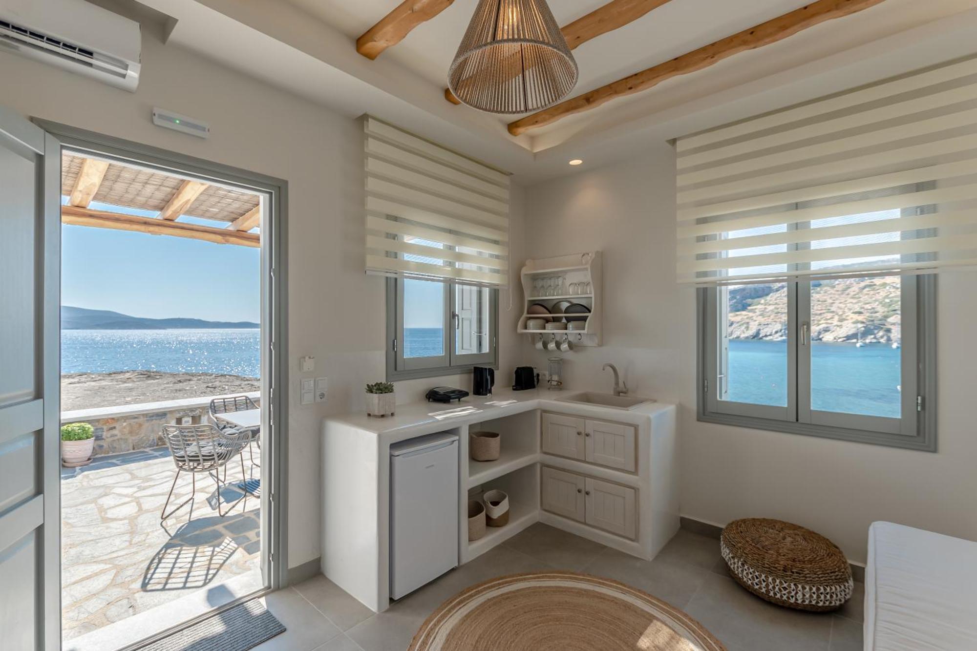 Schoinoussa Porto Dema Luxury Suites מראה חיצוני תמונה