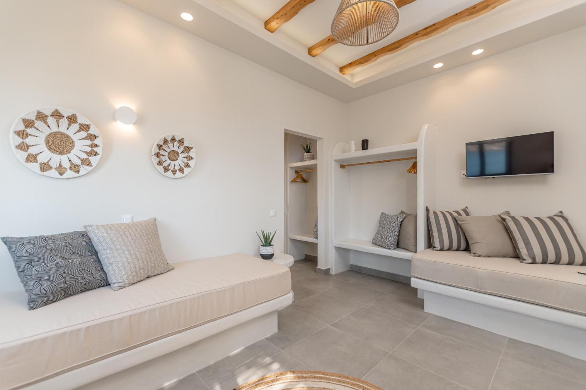 Schoinoussa Porto Dema Luxury Suites מראה חיצוני תמונה