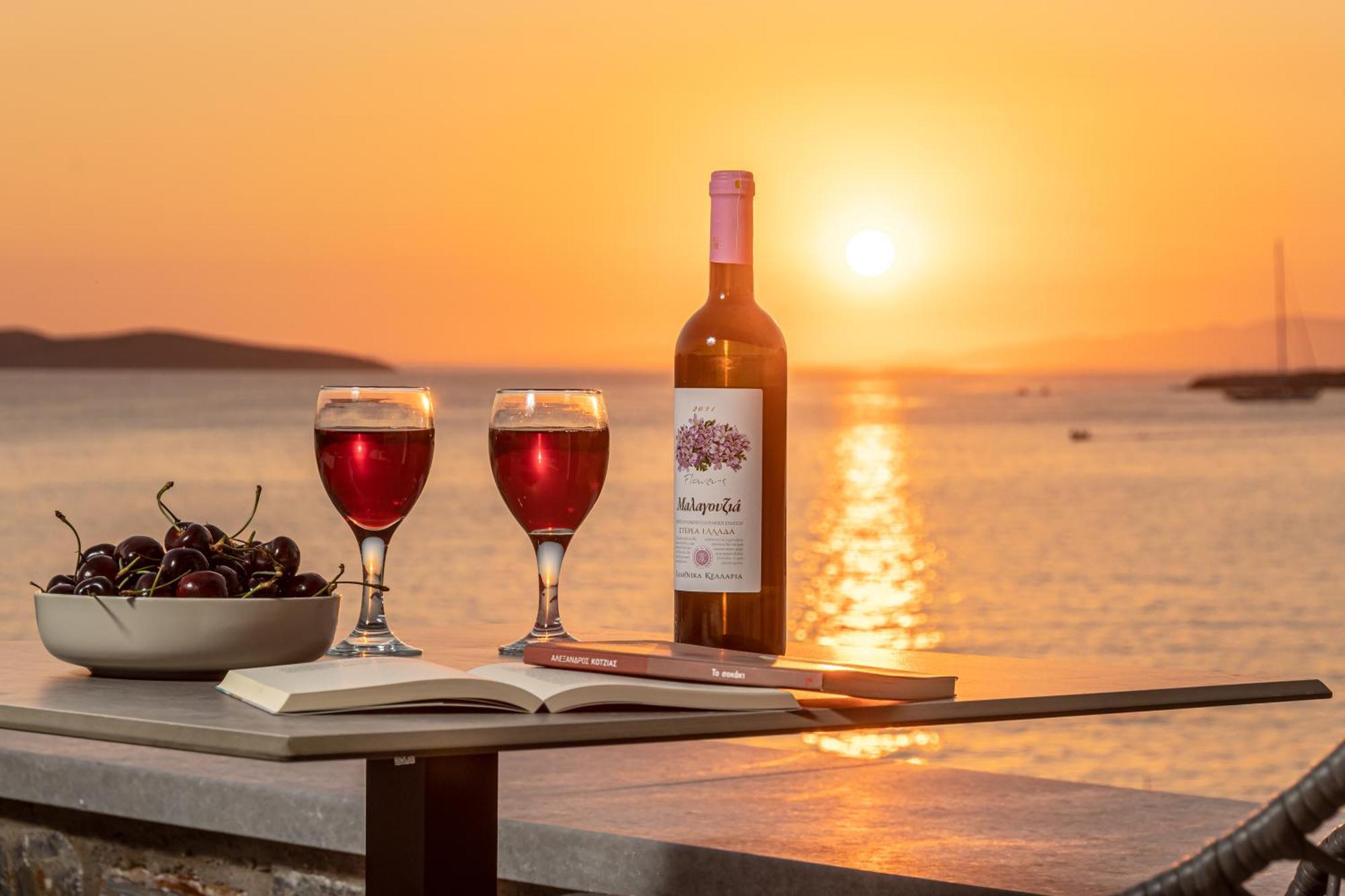 Schoinoussa Porto Dema Luxury Suites מראה חיצוני תמונה